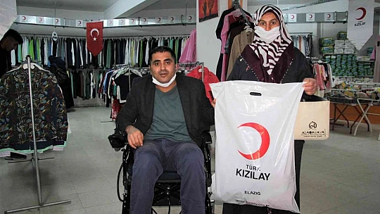 Türk Kızılayı engelli vatandaşları yalnız bırakmadı