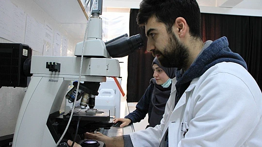 Türkiye'de sperm numunelerini 3 farklı kategoride analiz eden sistem geliştirdi