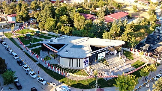 Türkiye'nin en genç Belediye Başkanı Şerifoğulları, şehre değer katan projelerine yenisini ekledi