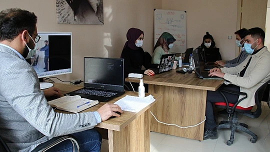 Türkiye'nin ilk adli bilişimcileri, yerli 'Adli Kopya Alma Donanımı'nı geliştirdi