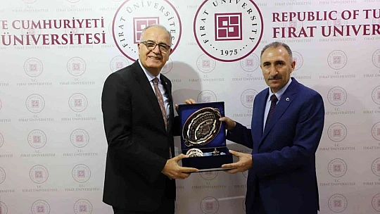 TVF Başkanı Üstündağ, rektör Göktaş ile bir araya geldi