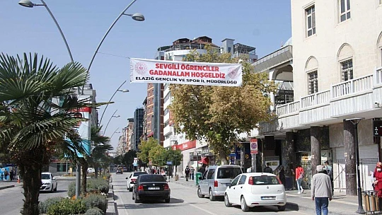Üniversite öğrencileri Elazığ şivesi ile karşılandı