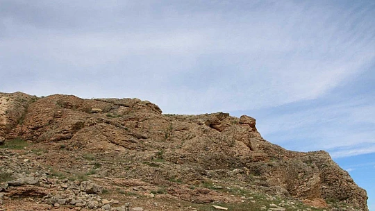 Urartular dönemine ait Tanrıverdi Kalesi ilk günkü ihtişamını koruyor