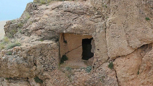 Urartular dönemine ait Tanrıverdi Kalesi ilk günkü ihtişamını koruyor