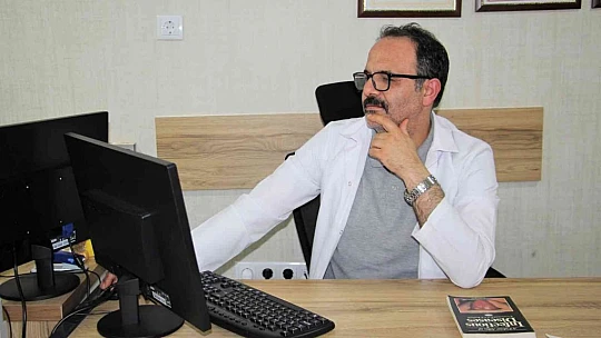 Uzm. Dr. Cihangiroğlu: 'Salmonelloz, tifo veya benzeri klinik tablolara da neden olabilmektedir'