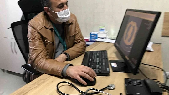 Uzman doktordan dikkat çeken uyarı: Psikolojinin Covid-19'un seyrinde çok büyük bir etkisi var