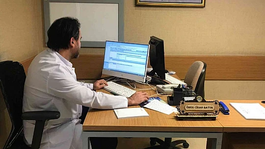 Uzmanından kırık uyarısı: 'El ve ayak bilekleri kırıkları ciddi sakatlıklara neden olabilir'