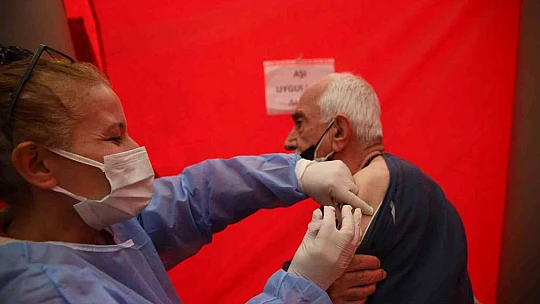 Vakaların arttığı Elazığ'da İl Sağlık Müdürü Prof. Dr. Polat, vatandaşları uyardı