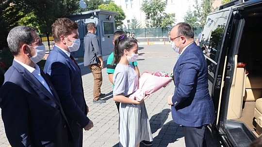 Vali Yırık, Kovancılar'ı Ziyaret Etti