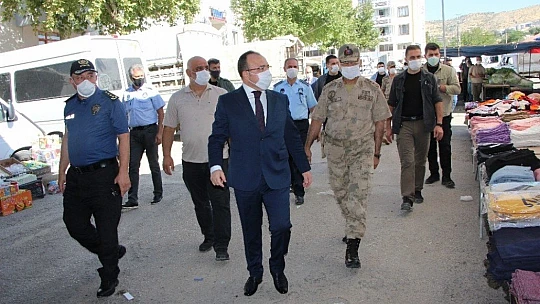 Vali Yırık denetimde uyardı, izole haldeyken dışarı çıkanlar yurda yerleştirilecek