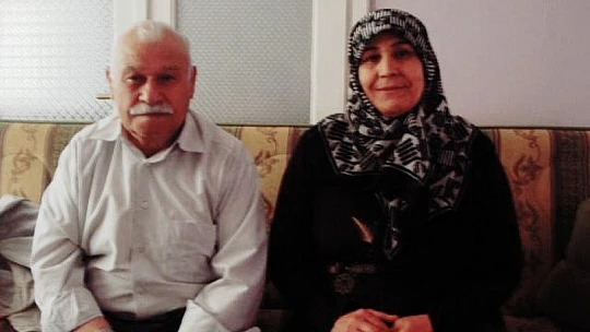 Virüsten aynı aileden 5 kişi 20 gün içinde vefat etti, çocukları herkesi uyardı
