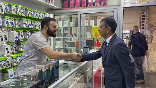 AK Parti Milletvekili adayları saha çalışmalarını sürdürüyor