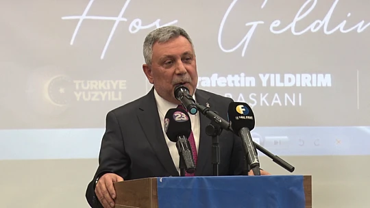 AK Parti teşkilatı bayramlaşma programında buluştu