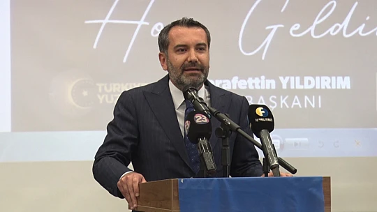 AK Parti teşkilatı bayramlaşma programında buluştu