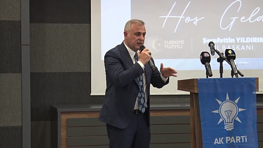 AK Parti teşkilatı bayramlaşma programında buluştu