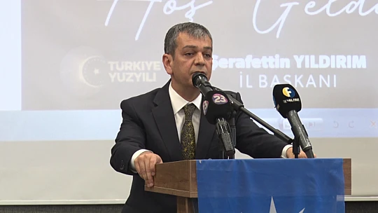 AK Parti teşkilatı bayramlaşma programında buluştu