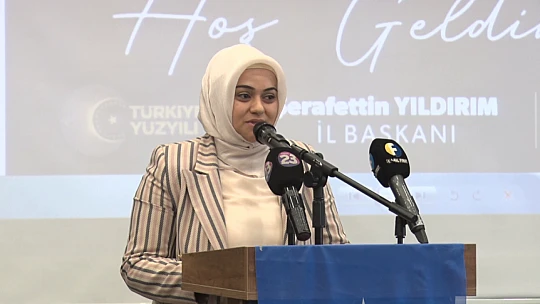 AK Parti teşkilatı bayramlaşma programında buluştu