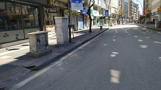 Elazığ Halkı Tedbirlere Uyuyor