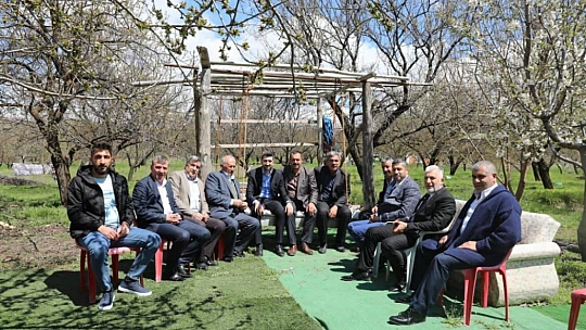 AK Parti Milletvekili Adaylarından bayram ziyaretleri