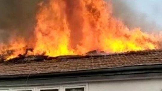 Yangında itfaiyenin dikkati faciayı önledi