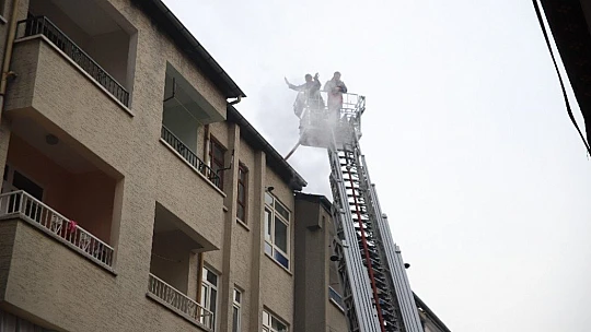 Yangında itfaiyenin dikkati faciayı önledi