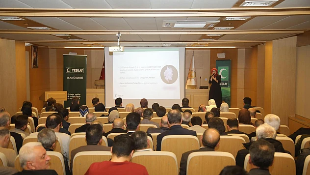 AK Parti Elazığ İl Başkanlığı'ndan bağımlılıkla mücadele semineri