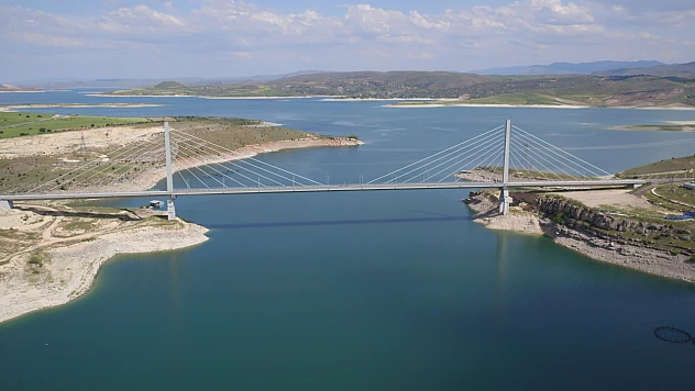 Bakan Uraloğlu Duyurdu: Ağın Köprüsü ile yol 44 km kısaldı