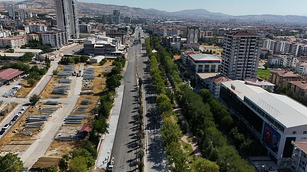 Başkan Şerifoğulları Hazardağlı Kavşağı'nda incelemelerde bulundu