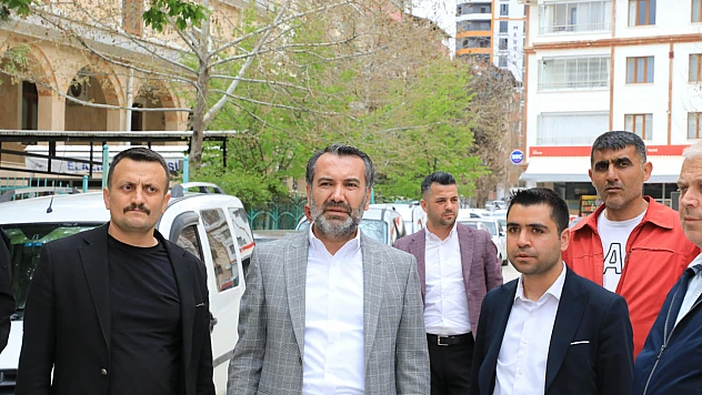 Başkan Şerifoğulları, Üniversite Mahallesi'ni ziyaret etti