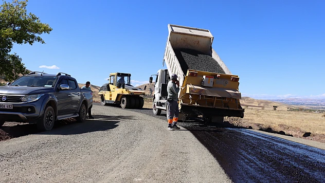 Cevizdere Köyü'nde yürütülen yol çalışmaları kısa sürede tamamlandı