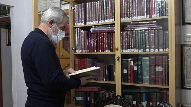 Cumhurbaşkanı Erdoğan'ın da cenazesine katıldığı hafızın eserleri ailesi tarafından korunuyor