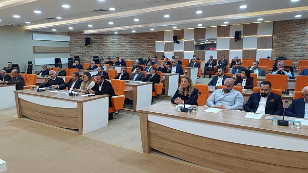 Elazığ Belediye Meclisi Nisan ayı oturumları başladı