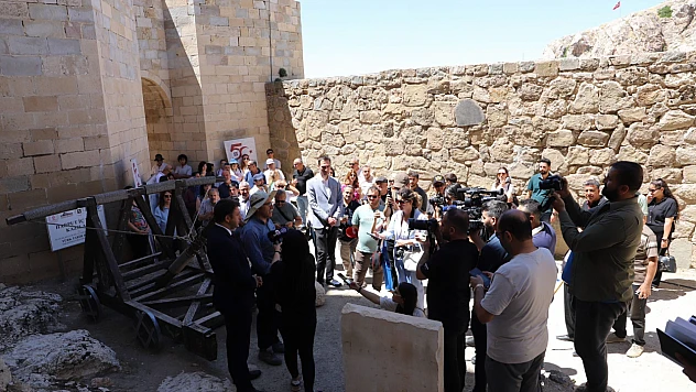 Elazığ'da bilim, tarih ve kültür Harput Kalesinde buluştu