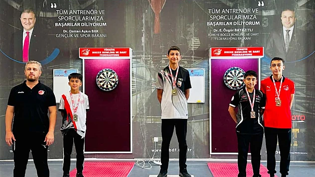 Elazığ Dart Takımı Türkiye'nin zirvesinde