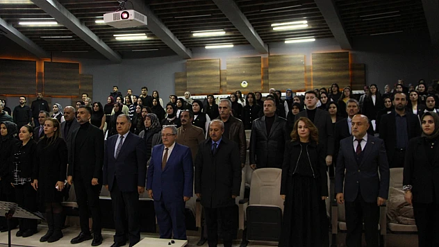 Fırat Üniversitesi Eğitim Fakültesinde 'Beyaz Önlük Giyme Töreni'