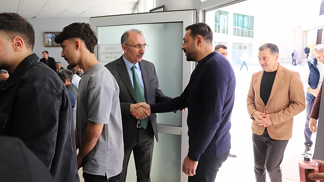 Fırat Üniversitesinde bayramlaşma töreni gerçekleştirildi