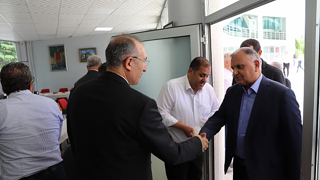 Fırat Üniversitesinde bayramlaşma töreni gerçekleştirildi