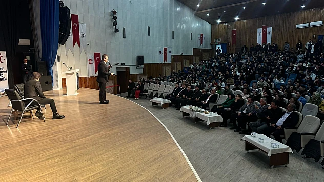 'Fırat Üniversitesinde Hayatımız İletişim' programı