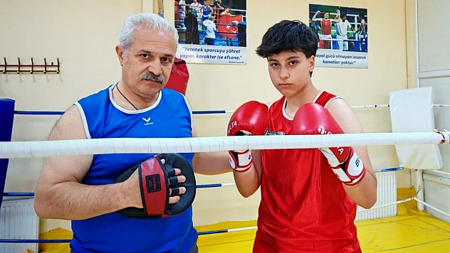 Genç Yetenek Aygül Özdemir'den Elazığ'a bronz madalya