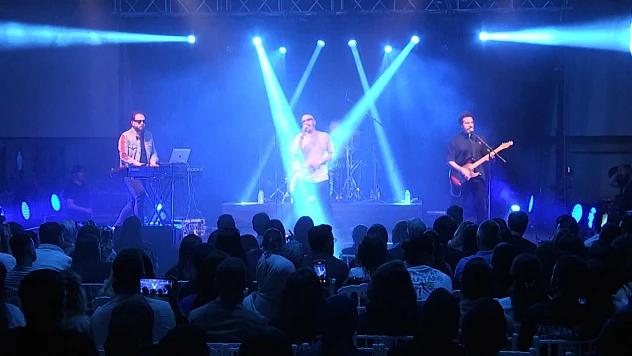 Gripin konseri yoğun ilgi gördü