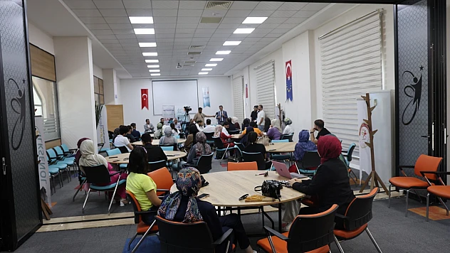 'İlhamdan Eyleme Sosyal Girişimcilik Çalıştayı Gençlik Katılımı Projesi'