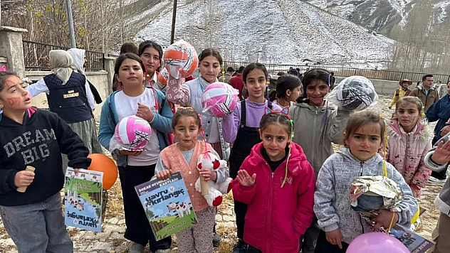 Kadına Yönelik Şiddetle Mücadele Derneği, Van'da ve Ağrıda