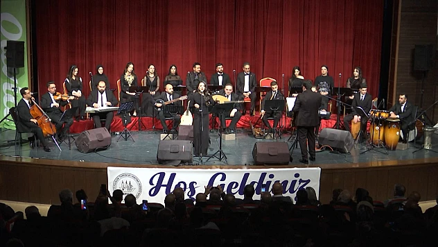 Kulaktan Kalbe Nostaljik Şarkılar ve Türküler konseri