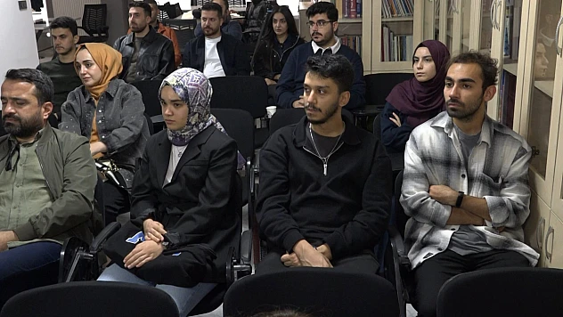 Mimarlar Odası Elazığ Şubesi'nde Mimar Meclisi konuşmaları