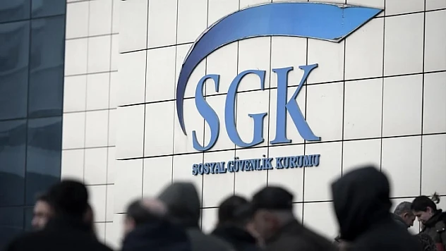 SGK'dan IBAN numaralı SMS uyarısı!