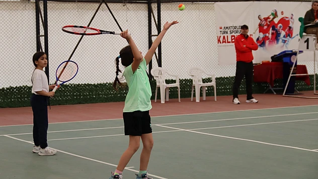 Tenis'ten Elazığ'a yeni dereceler