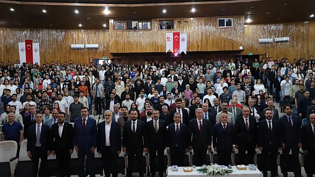 'Türkiye'nin Güvenlik Politikaları' konulu konferans düzenlendi