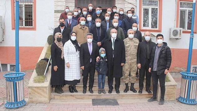 Vali Toraman'dan Yazıkonak beldesine Kültür Merkezi müjdesi