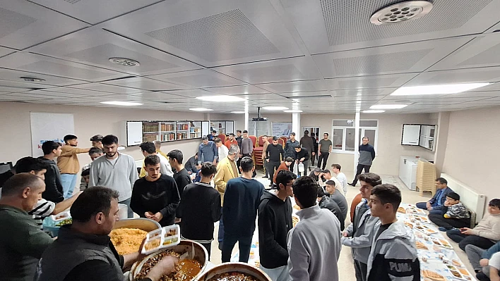 AGD Elazığ Şubesi geleneksel cuma iftarları programını sürdürüyor