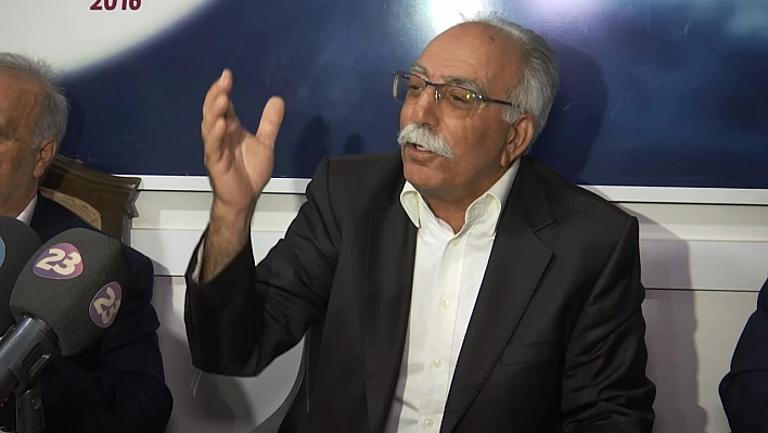 Ahde Vefa Derneği'nde 'Kıbrıs'ın Dünü Bugünü' konulu program